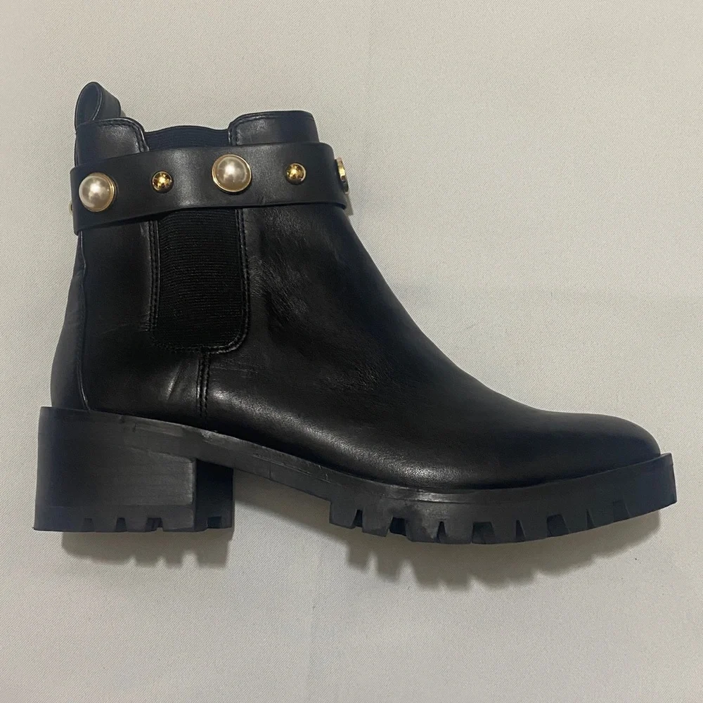 Karl Lagerfeld new without